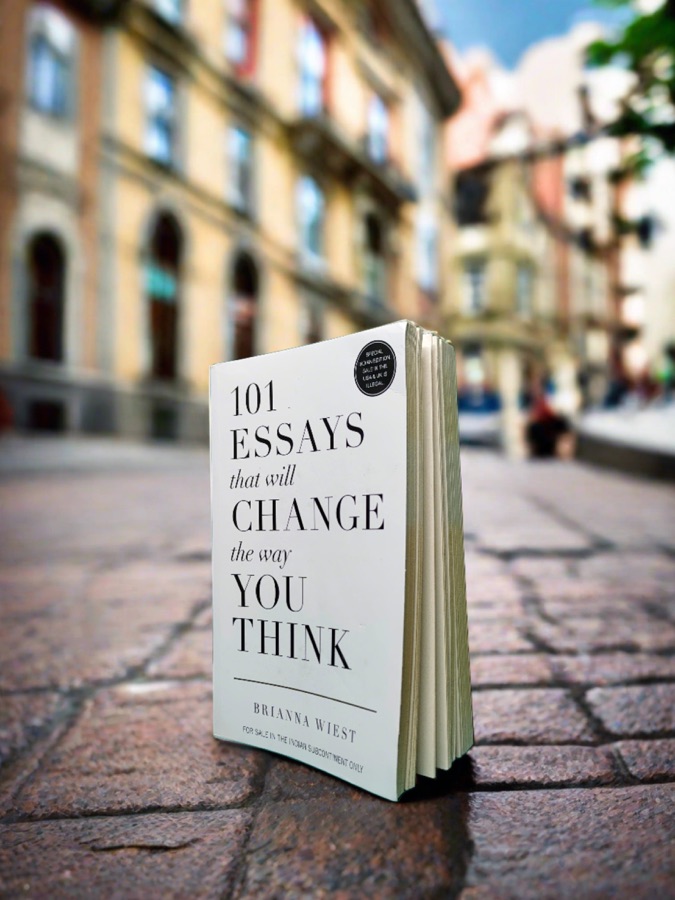 101 essays that will change the way you think — Punjabi book cover, Kitab Hut