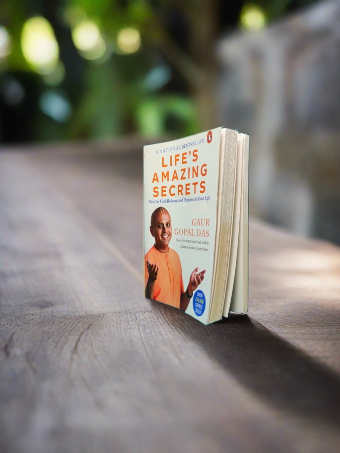 Life's amazing secrets — Punjabi book cover, Kitab Hut